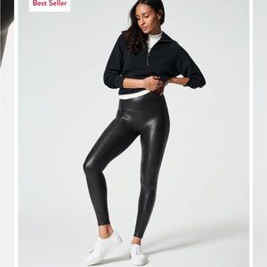 Spanx Faux Leather Leggings | EUC | Black | Size Large